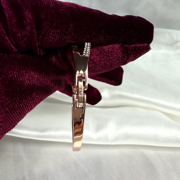 Stainless steel and zircon -Roman Numeral Bangle Bracelet - Picture 10 of 12